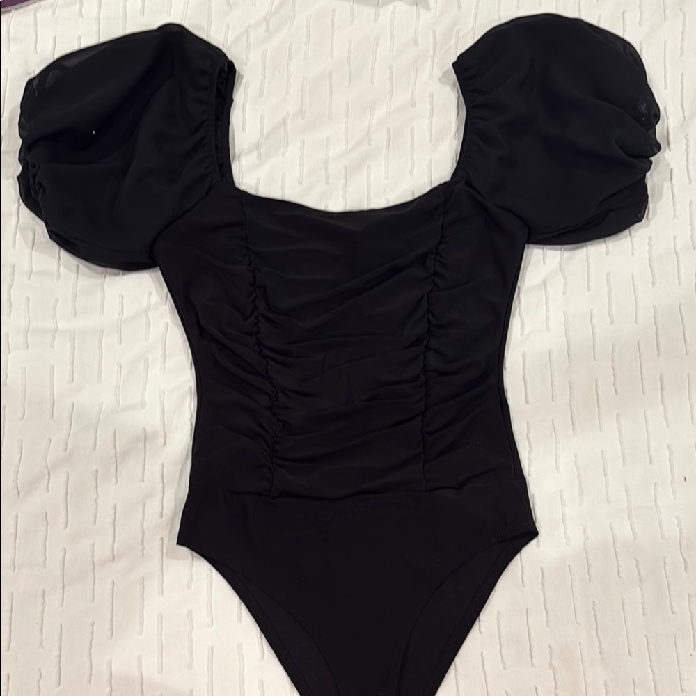 Forever 21 Black body suit with puffy sleeves